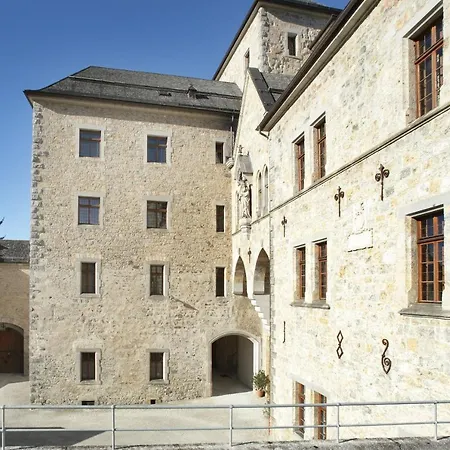 Aparthotel Schloss Fischhorn Am