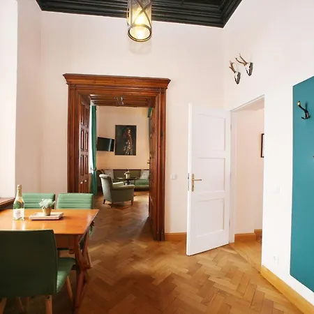 Aparthotel Schloss Fischhorn Am