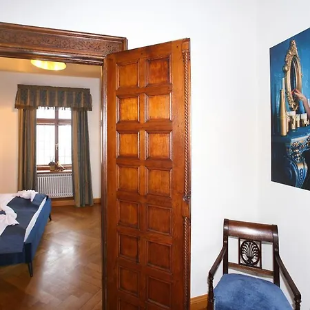 Schloss Fischhorn Am Aparthotel Fusch an der Glocknerstraße