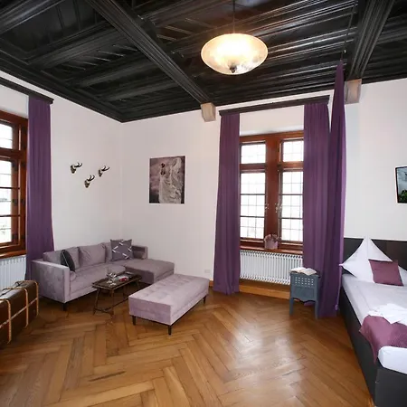 Schloss Fischhorn Am Aparthotel Fusch an der Glocknerstraße